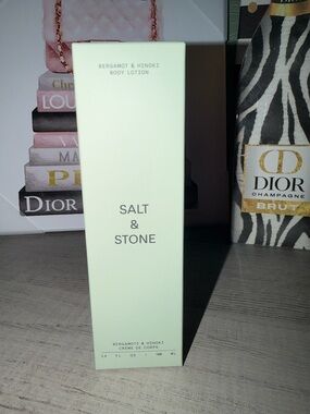 Salt & Stone Bergamot & Hinoki Body Lotion - Cream
